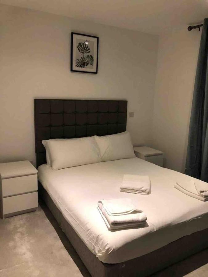 High View Two Bedroom Apartment In Woolwich Londres Extérieur photo