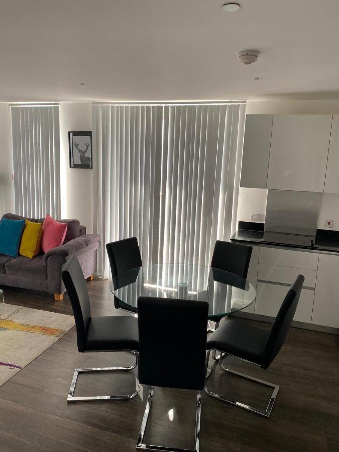 High View Two Bedroom Apartment In Woolwich Londres Extérieur photo