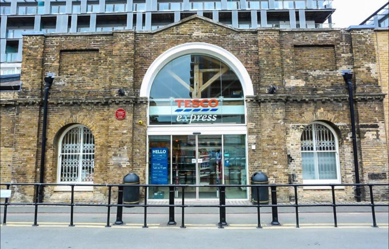 High View Two Bedroom Apartment In Woolwich Londres Extérieur photo